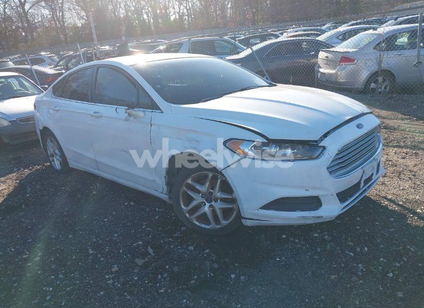 2016 Ford Fusion SE (VIN 3FA6P0H73GR322817) main photo