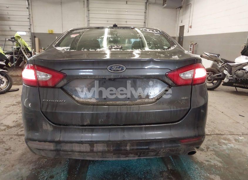 Photo 16 of 2016 Ford Fusion SE (VIN 3FA6P0H73GR336328)