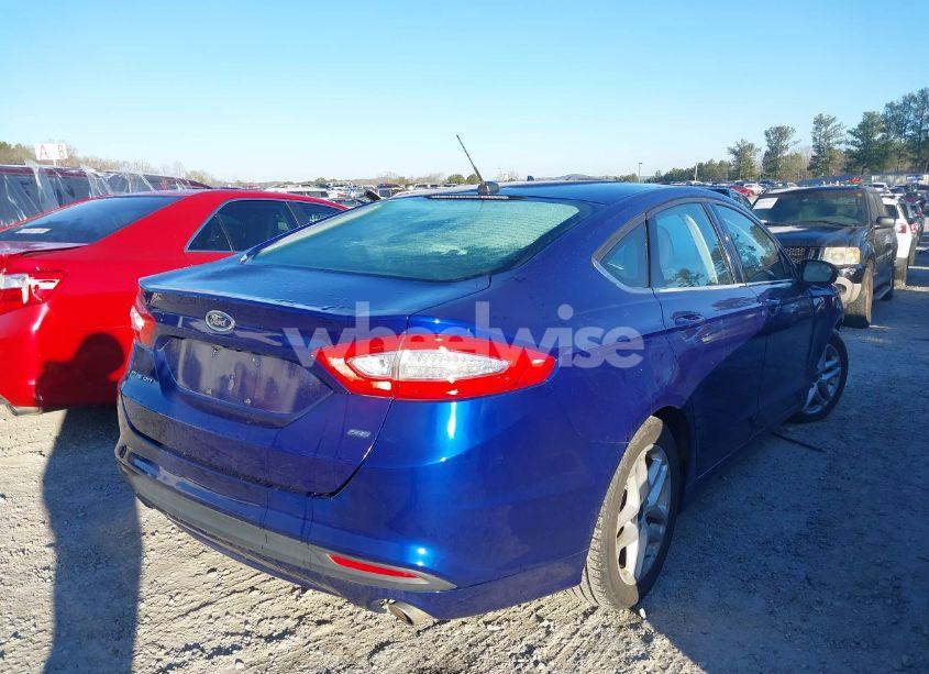 Photo 4 of 2016 Ford Fusion SE (VIN 3FA6P0H73GR358880)