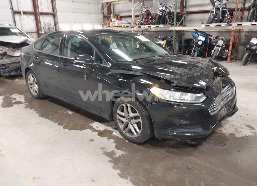 2016 Ford Fusion SE (VIN 3FA6P0H73GR381060) main photo