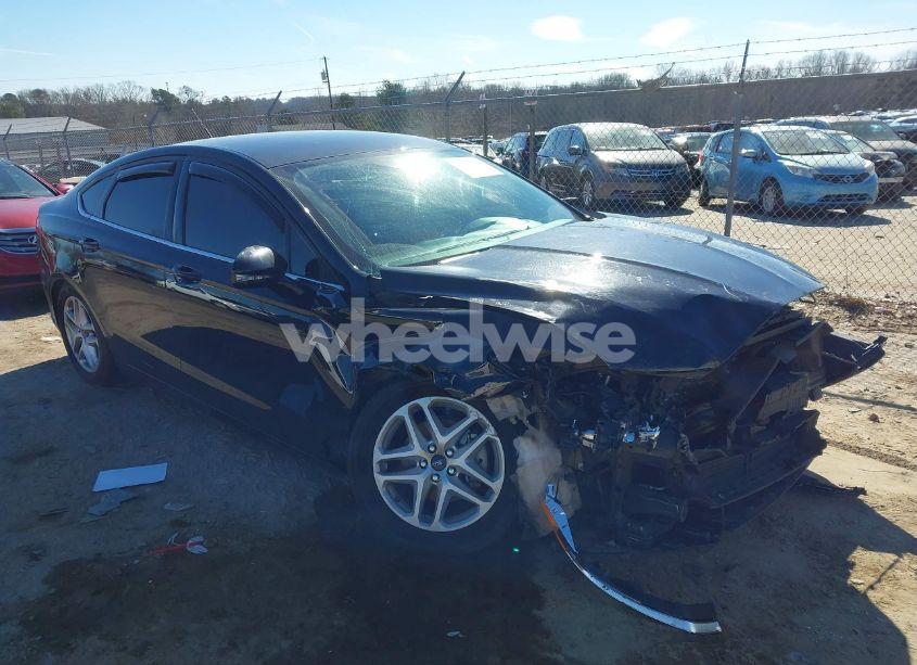 2016 Ford Fusion SE (VIN 3FA6P0H73GR394066) main photo