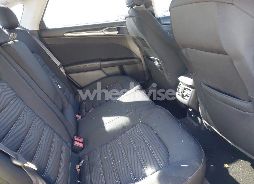 Photo 8 of 2016 Ford Fusion SE (VIN 3FA6P0H73GR394066)