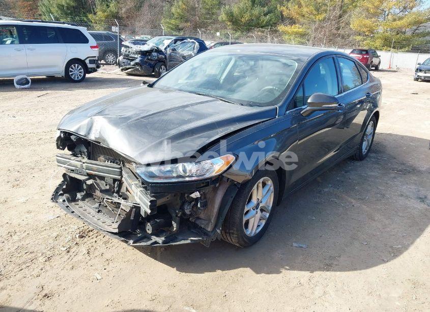 Photo 2 of 2016 Ford Fusion SE (VIN 3FA6P0H73GR395086)