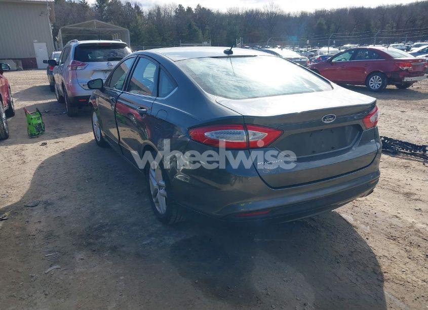 Photo 3 of 2016 Ford Fusion SE (VIN 3FA6P0H73GR395086)