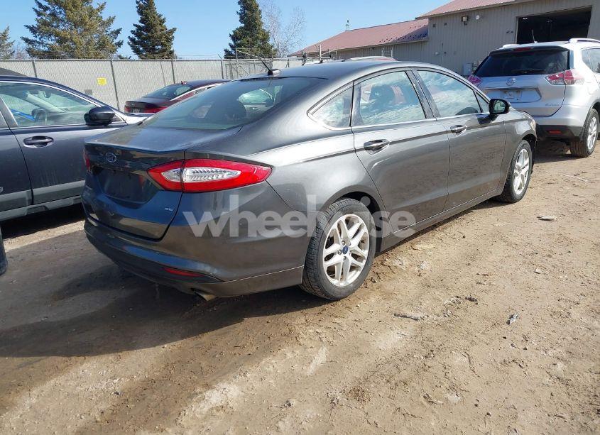 Photo 4 of 2016 Ford Fusion SE (VIN 3FA6P0H73GR395086)