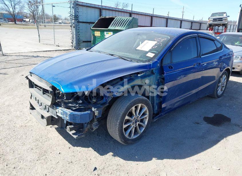 Photo 2 of 2017 Ford Fusion SE (VIN 3FA6P0H73HR109156)