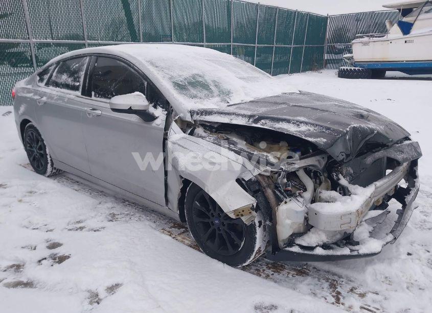 2017 Ford Fusion SE (VIN 3FA6P0H73HR138592) main photo