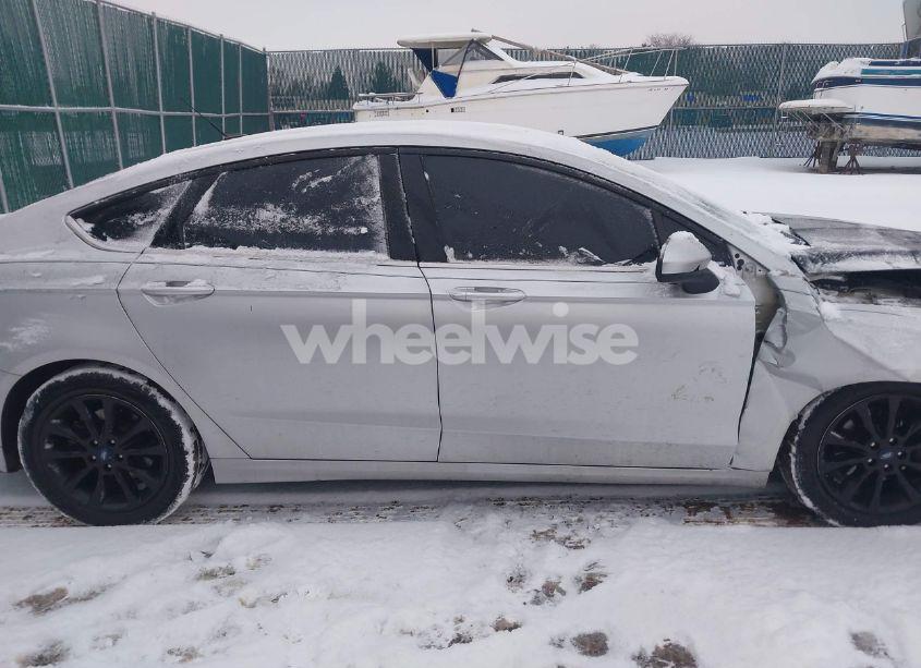 Photo 13 of 2017 Ford Fusion SE (VIN 3FA6P0H73HR138592)