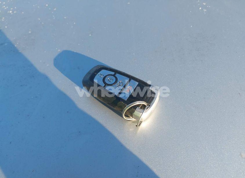 Photo 11 of 2017 Ford Fusion SE (VIN 3FA6P0H73HR143372)