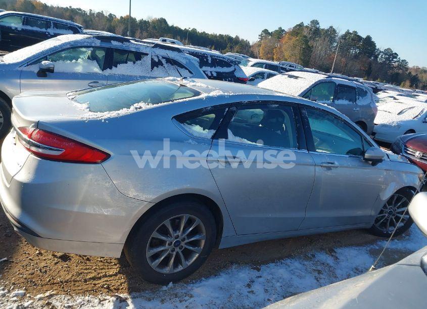 Photo 13 of 2017 Ford Fusion SE (VIN 3FA6P0H73HR143372)