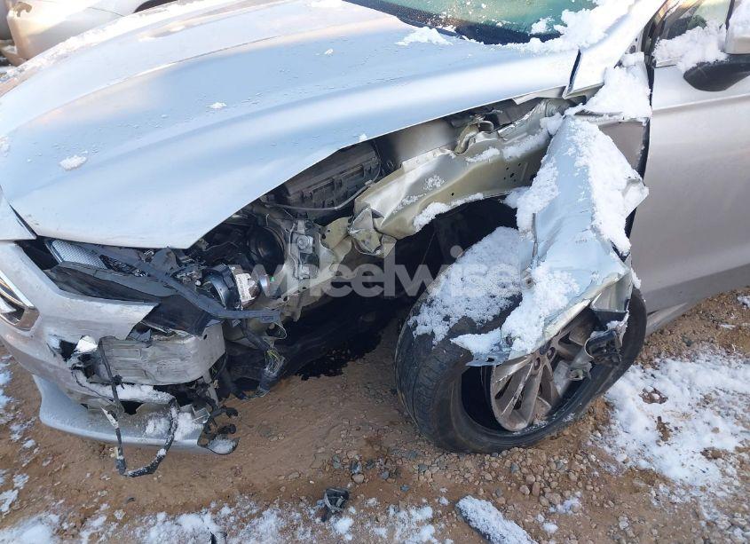 Photo 6 of 2017 Ford Fusion SE (VIN 3FA6P0H73HR143372)