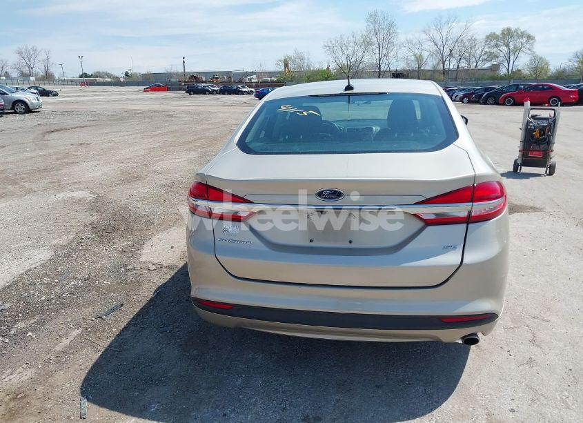 Photo 16 of 2017 Ford Fusion SE (VIN 3FA6P0H73HR143890)