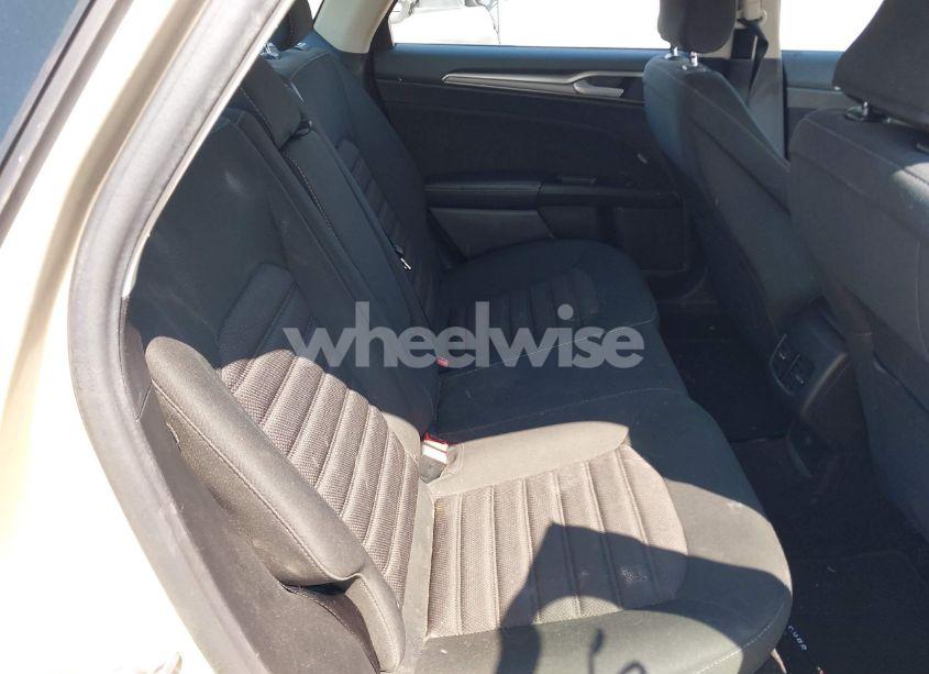 Photo 8 of 2017 Ford Fusion SE (VIN 3FA6P0H73HR143890)