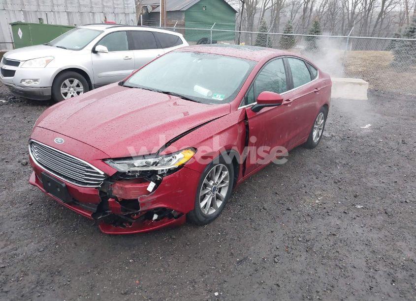 Photo 2 of 2017 Ford Fusion SE (VIN 3FA6P0H73HR153769)