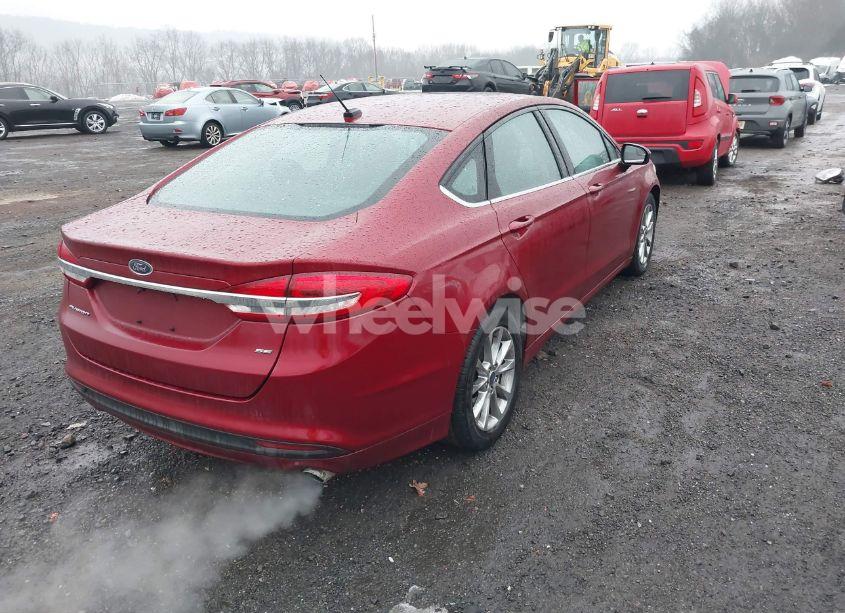 Photo 4 of 2017 Ford Fusion SE (VIN 3FA6P0H73HR153769)