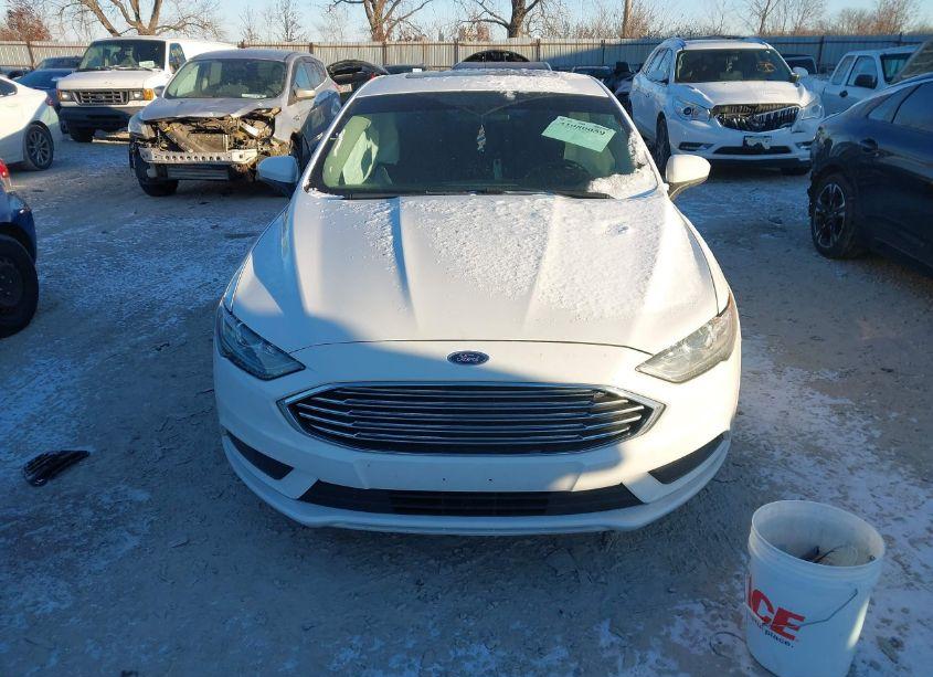 Photo 12 of 2017 Ford Fusion SE (VIN 3FA6P0H73HR165789)