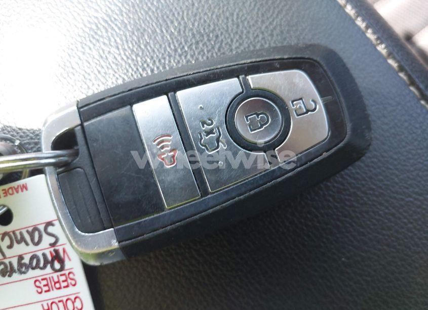 Photo 11 of 2017 Ford Fusion SE (VIN 3FA6P0H73HR167932)