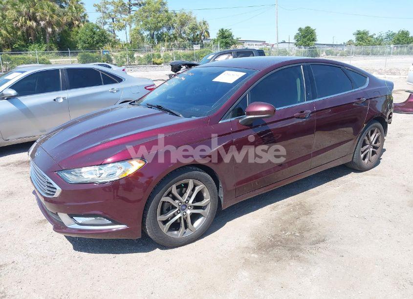 Photo 2 of 2017 Ford Fusion SE (VIN 3FA6P0H73HR167932)