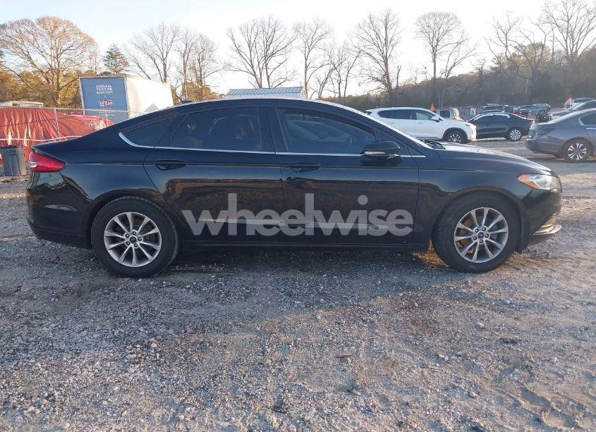 Photo 13 of 2017 Ford Fusion SE (VIN 3FA6P0H73HR193141)