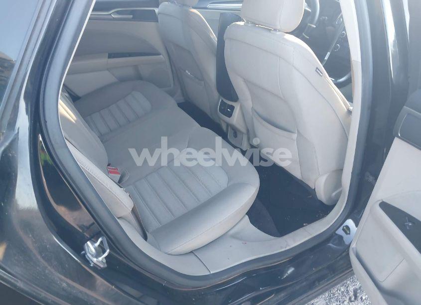 Photo 8 of 2017 Ford Fusion SE (VIN 3FA6P0H73HR193141)