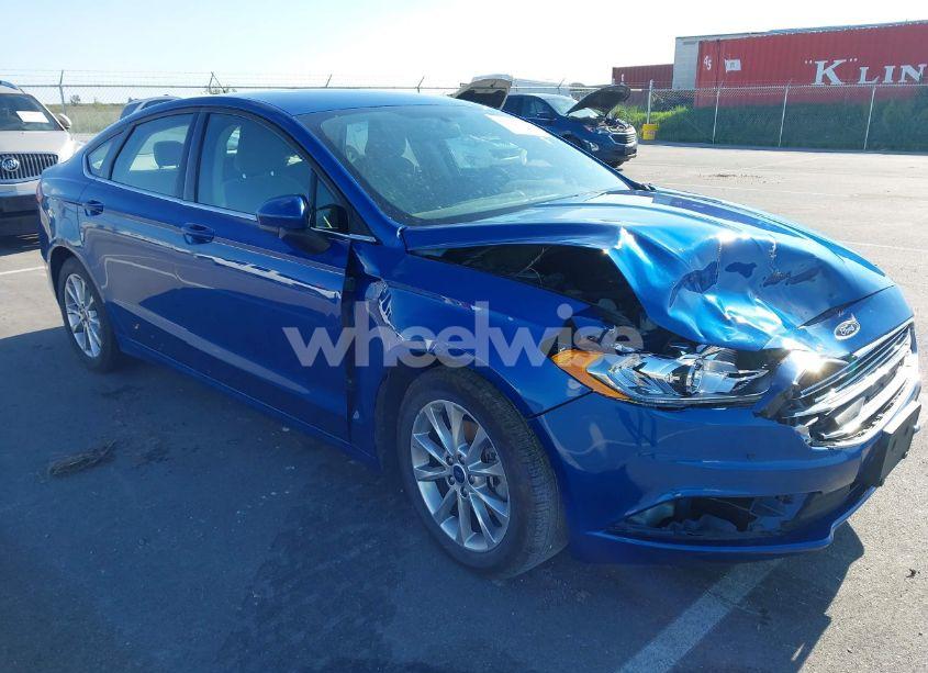 2017 Ford Fusion SE (VIN 3FA6P0H73HR260806) main photo
