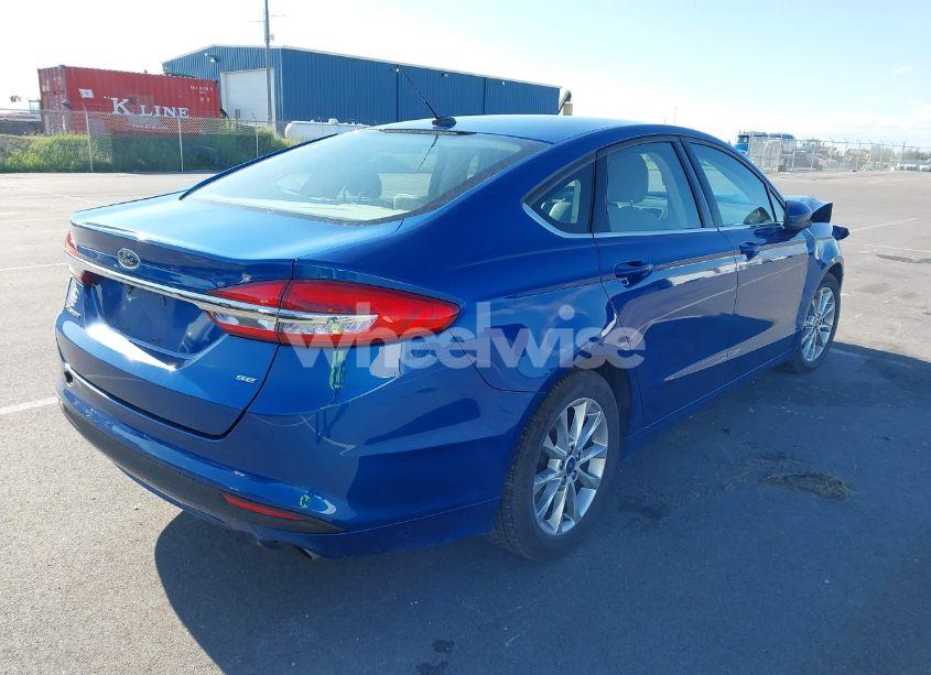 Photo 4 of 2017 Ford Fusion SE (VIN 3FA6P0H73HR260806)