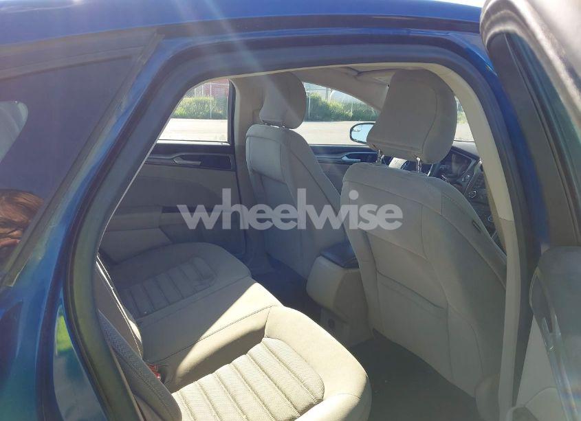 Photo 8 of 2017 Ford Fusion SE (VIN 3FA6P0H73HR260806)