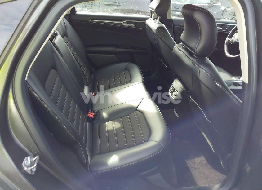 Photo 8 of 2017 Ford Fusion SE (VIN 3FA6P0H73HR319871)