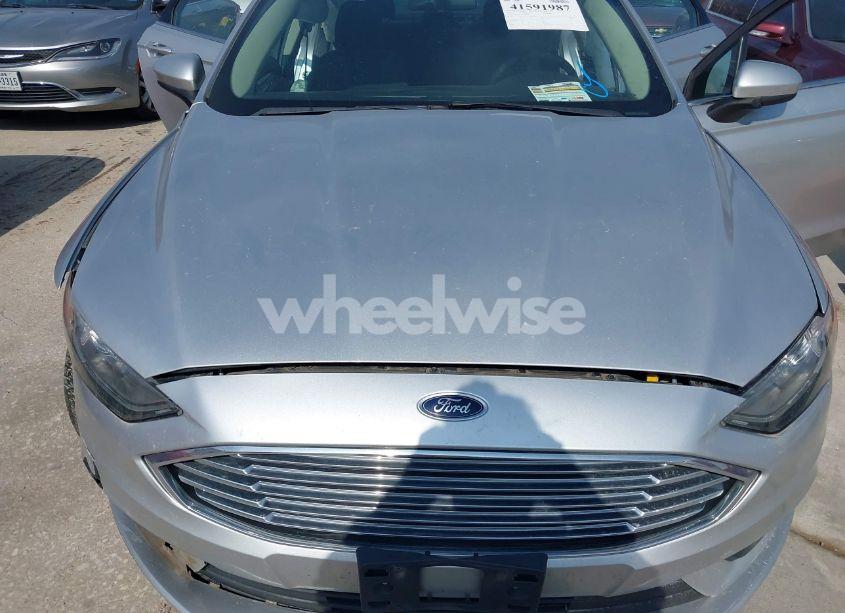 Photo 10 of 2017 Ford Fusion SE (VIN 3FA6P0H73HR330255)