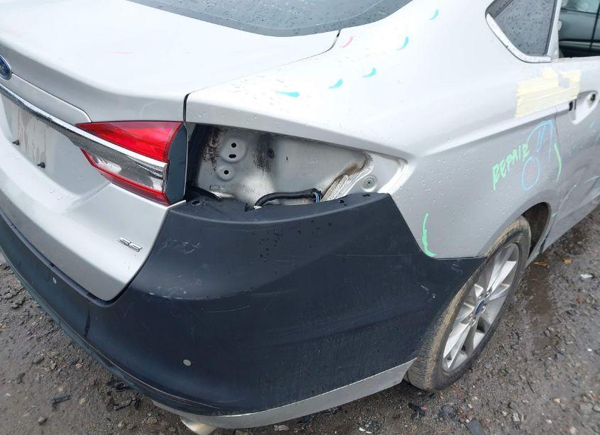 Photo 20 of 2017 Ford Fusion SE (VIN 3FA6P0H73HR377382)