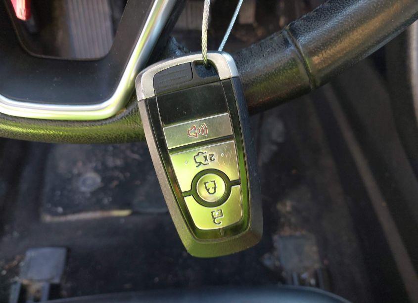 Photo 11 of 2017 Ford Fusion SE (VIN 3FA6P0H73HR391542)