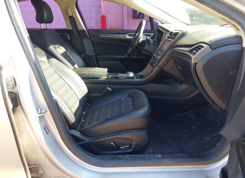 Photo 5 of 2017 Ford Fusion SE (VIN 3FA6P0H73HR391542)