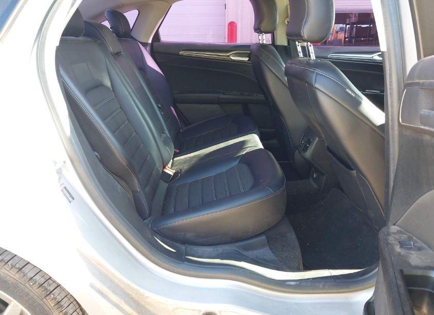 Photo 8 of 2017 Ford Fusion SE (VIN 3FA6P0H73HR391542)