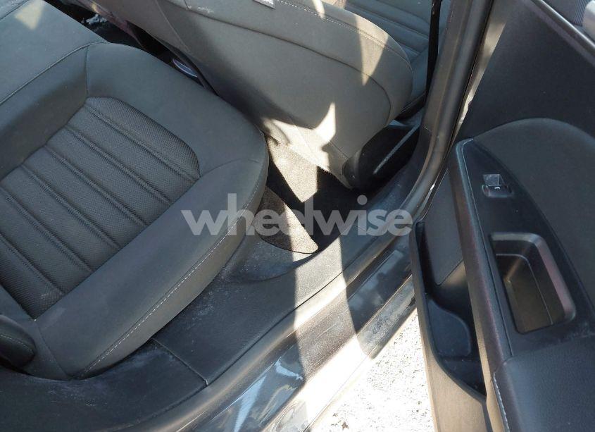 Photo 8 of 2017 Ford Fusion SE (VIN 3FA6P0H73HR404497)