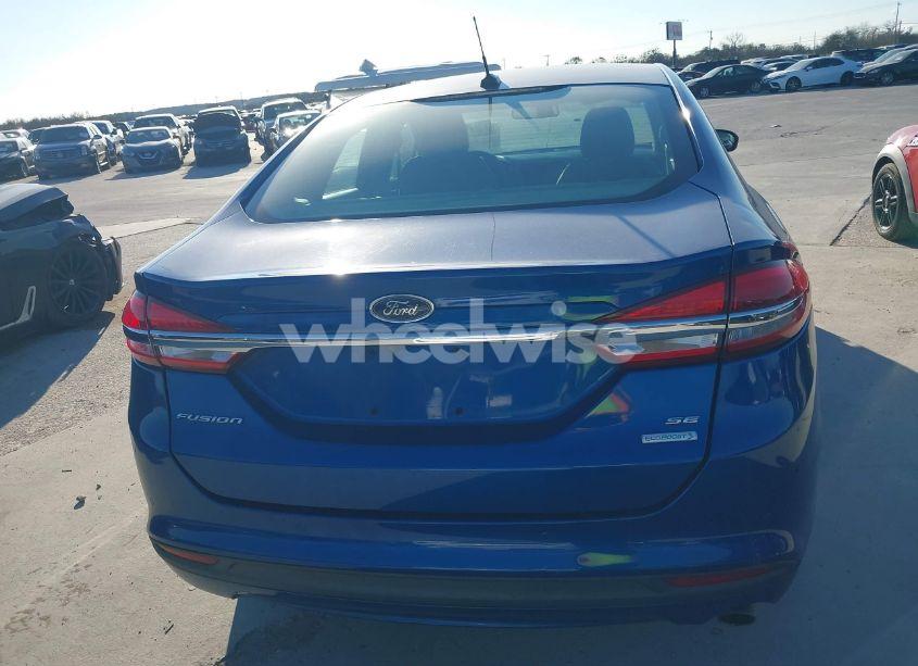 Photo 16 of 2018 Ford Fusion SE (VIN 3FA6P0H73JR117554)