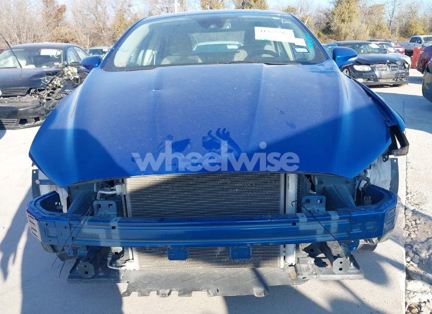 Photo 6 of 2018 Ford Fusion SE (VIN 3FA6P0H73JR117554)