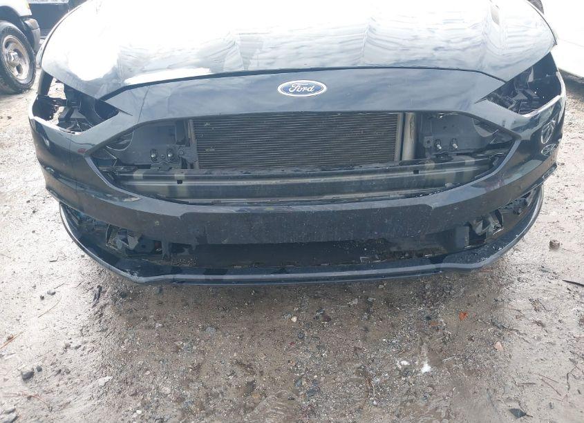 Photo 6 of 2018 Ford Fusion SE (VIN 3FA6P0H73JR174613)