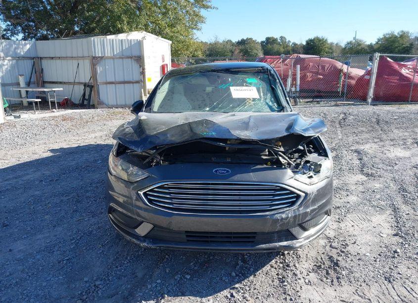 Photo 12 of 2018 Ford Fusion SE (VIN 3FA6P0H73JR225494)