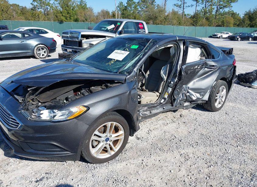 Photo 6 of 2018 Ford Fusion SE (VIN 3FA6P0H73JR225494)