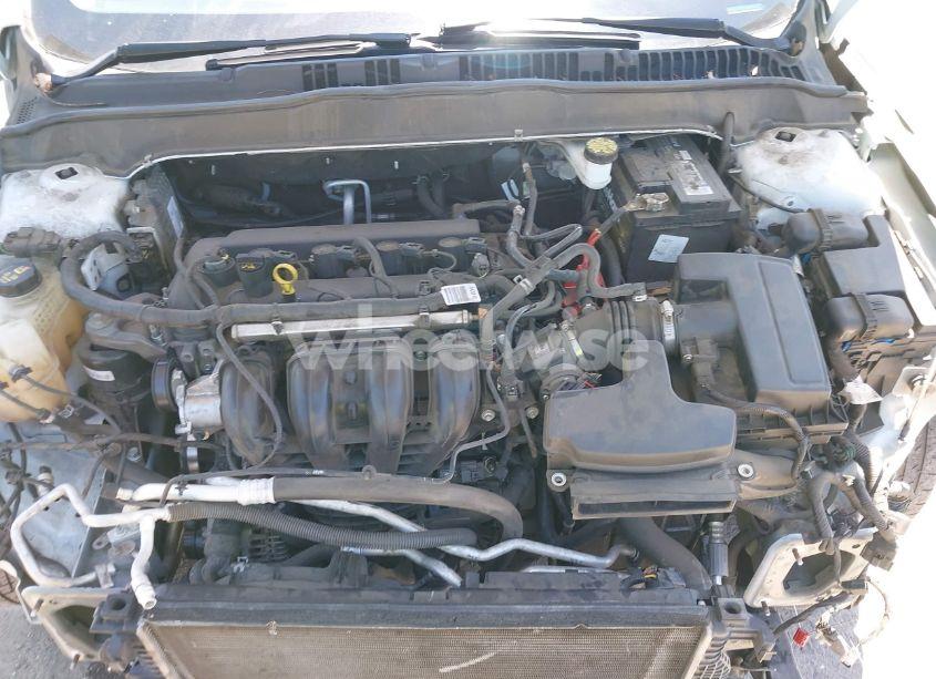 Photo 10 of 2020 Ford Fusion SE (VIN 3FA6P0H73LR131988)