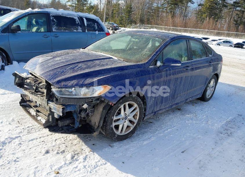 Photo 2 of 2013 Ford Fusion SE (VIN 3FA6P0H74DR100931)