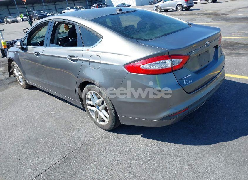 Photo 3 of 2013 Ford Fusion SE (VIN 3FA6P0H74DR105854)