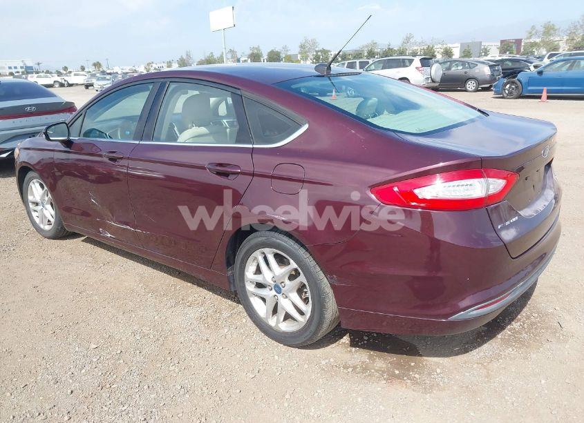 Photo 3 of 2013 Ford Fusion SE (VIN 3FA6P0H74DR112836)