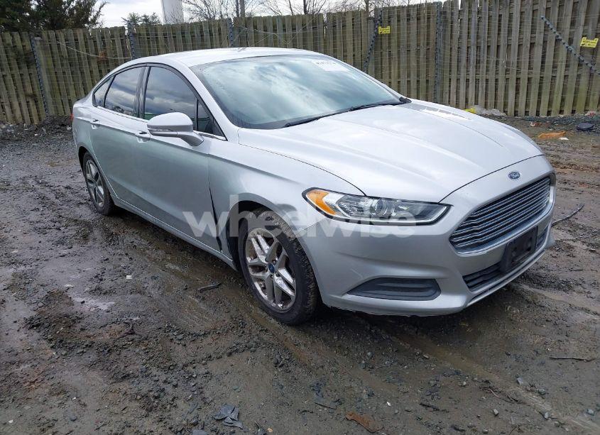 2013 Ford Fusion SE (VIN 3FA6P0H74DR152236) main photo