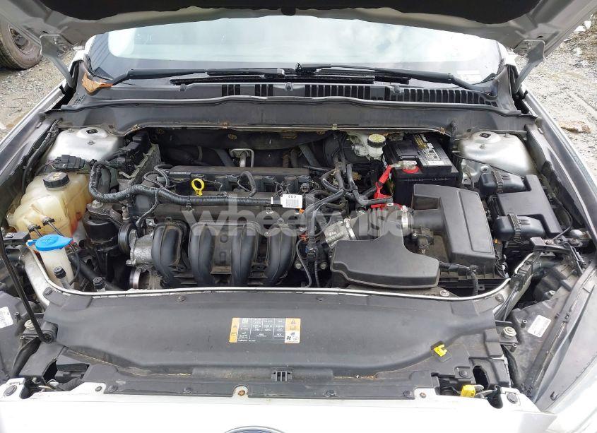 Photo 10 of 2013 Ford Fusion SE (VIN 3FA6P0H74DR152236)