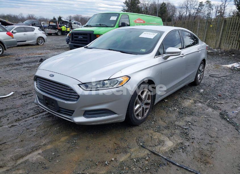 Photo 2 of 2013 Ford Fusion SE (VIN 3FA6P0H74DR152236)