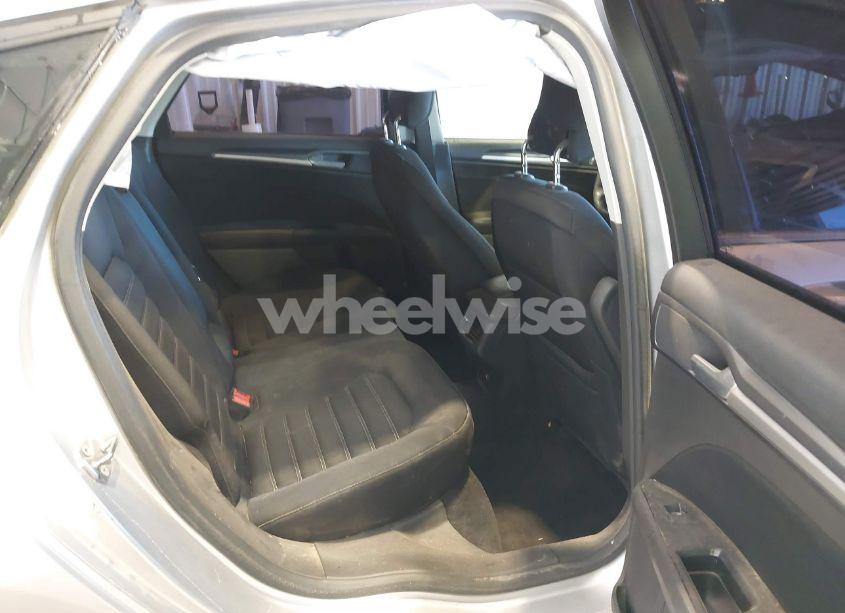 Photo 8 of 2013 Ford Fusion SE (VIN 3FA6P0H74DR210894)