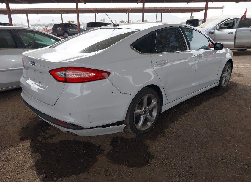 Photo 4 of 2013 Ford Fusion SE (VIN 3FA6P0H74DR227887)