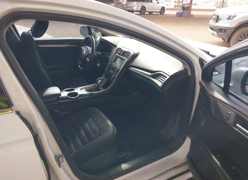 Photo 5 of 2013 Ford Fusion SE (VIN 3FA6P0H74DR227887)