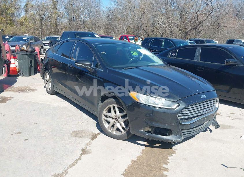 2013 Ford Fusion SE (VIN 3FA6P0H74DR256628) main photo